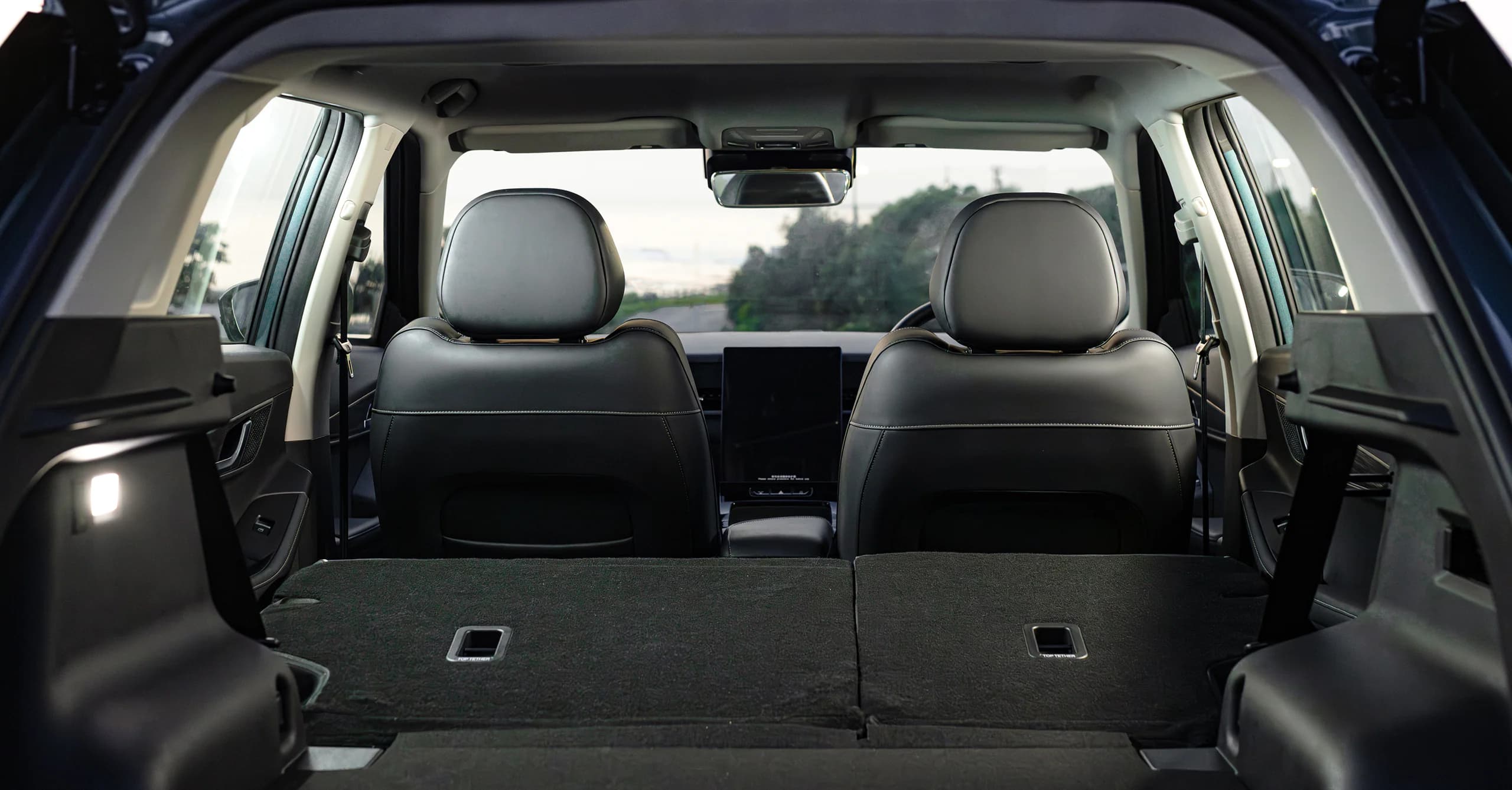 JAECOO J5 Interior