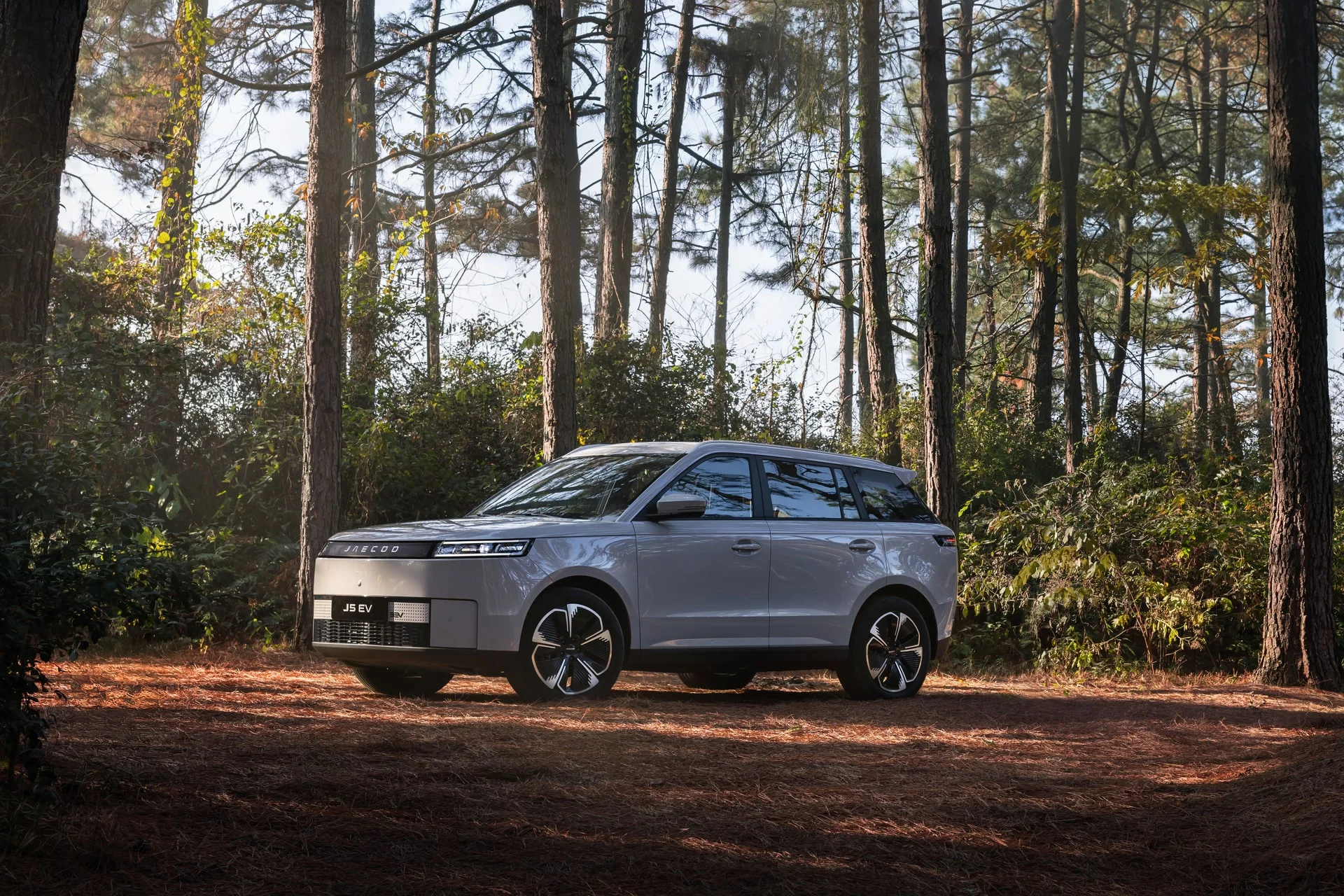 JAECOO J5 EV