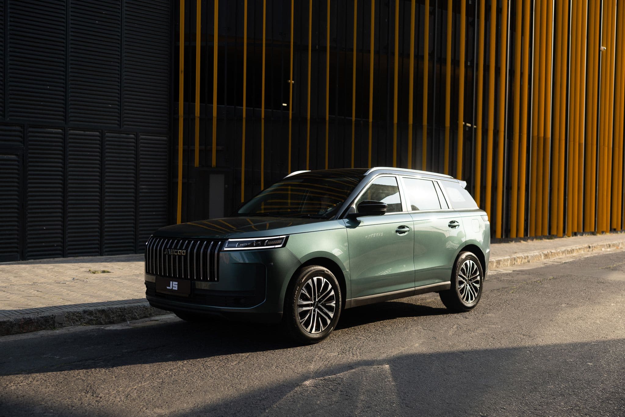 JAECOO expands local lineup with stylish and capable new J5